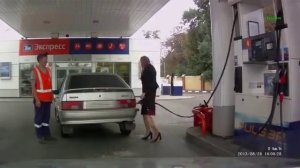 Королева бензоколонки
