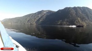 Водная прогулка по Телецкому озеру к водопаду Корбу Лодка Ривьера 3200 4 человек