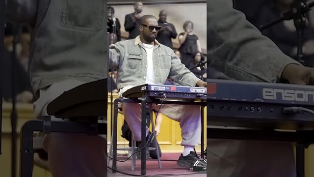 Kanye West builds up the Family Feud sample from 4:44