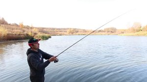 Как поймать на джиг в ветер? Выбор места ловли, снасти, проводок и тактики