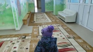 Обзор .Ева идет в новый современный садик