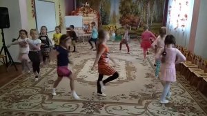 Вместе весело шагать