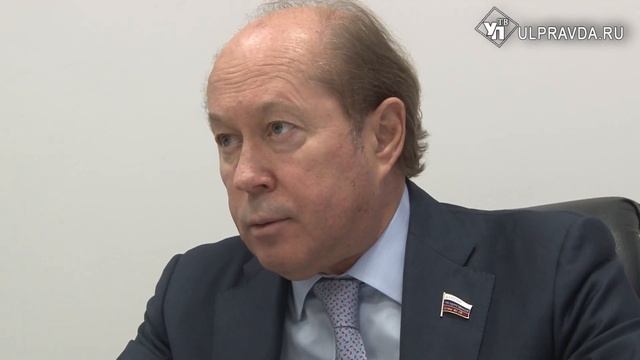 Нужна вода, фонари и внимание. С какими просьбами ульяновцы обращаются к депутатам Госдумы смотреть онлайн