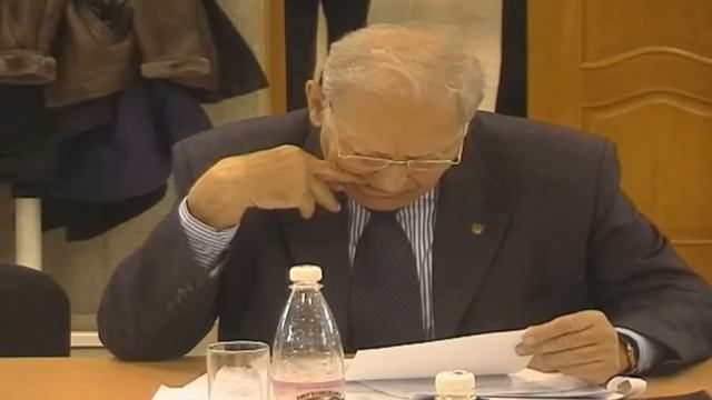 БН-800 (июль 2010).flv смотреть онлайн