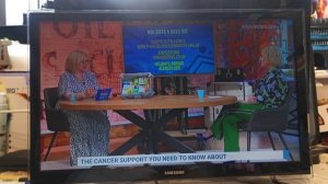 Samsung 22 LED SMART Television TV Model UE22H5600AK With Remote