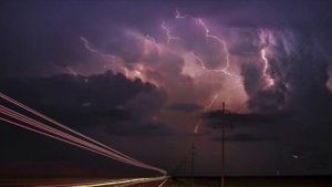 Какие бывают молнии? Детский канал. Краткий обзор, ознакомление.