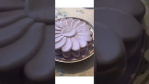 Шарлотка в силиконовой форме.