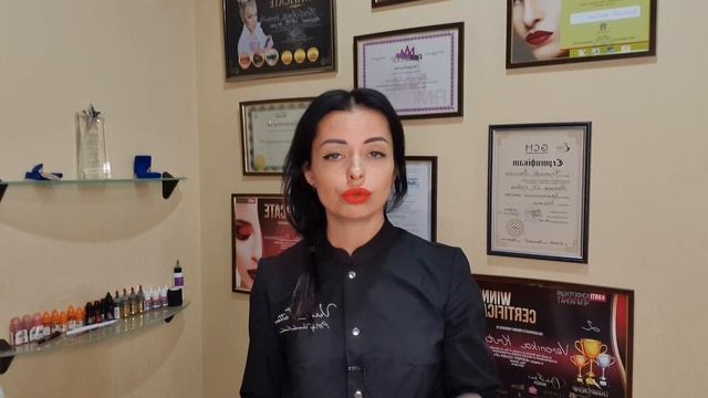 ?Перекрытие старого татуажа бровей с исправлением формы и цвета.?