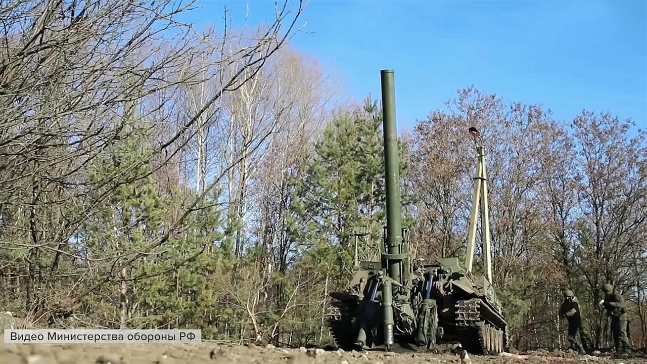 Самоходные установки "Тюльпан" уничтожают важные у...военной инфраструктуры украинских националистов
