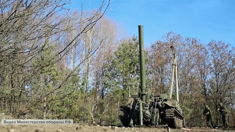 Самоходные установки "Тюльпан" уничтожают важные у...военной инфраструктуры украинских националистов