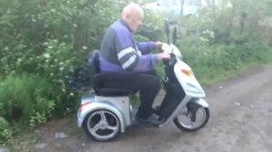 Электроскутер трицикл Volteko Trike для пожилого человека