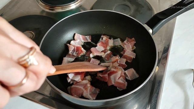 ГАРМОШКА из картошки с беконом, сыром и чесноком