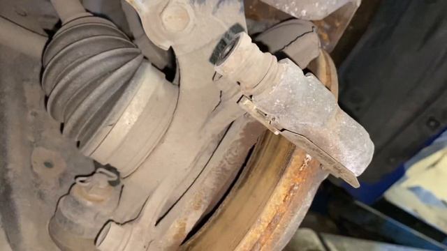 Daihatsu Move тормозные колодки и диски , правильные размеры смотреть онлайн