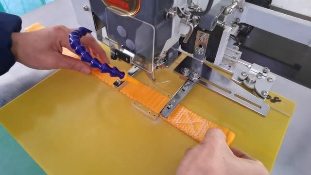 Автоматическая рамочная швейная машина с высокой скоростью, для стропы и ремни смотреть онлайн