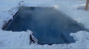 Круглогодичный бассейн на Урале - бассейн под открытым небом зимой