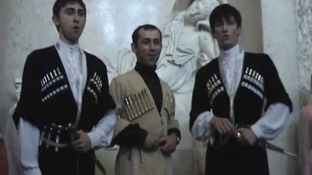 Хадикова гармонистка. Гармонистка осетии. Зараг на осетинском. Осетинские героические песни. Зараг на осетинском.