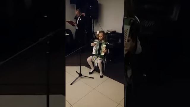 Поздравление дедушке от внучки смотреть онлайн