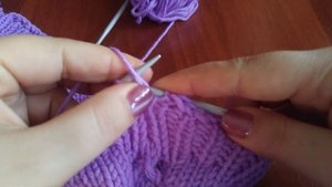 Как закрыть петли резинки спицами