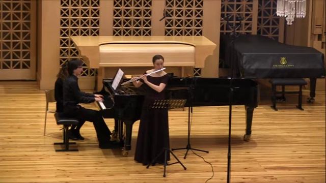 Bohuslav Martinů - Sonata for flute and piano H306 - 2) Adagio - Duo du Rêve - Live смотреть онлайн