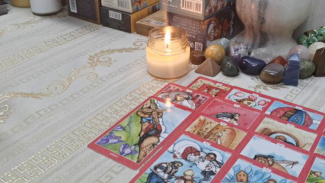 Расклад на оракуле. Поговорим о любви.