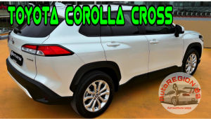 2023 Toyota Corolla Cross Обзор Японского автомобиля. (Интерьер и экстерьер)