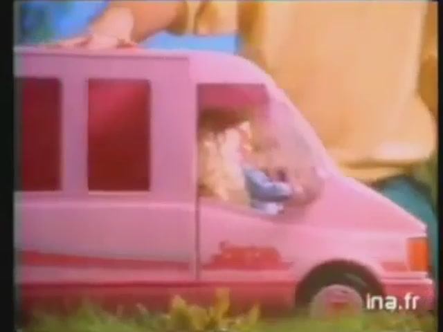 1989 Реклама куклы Барби Волшебная Машина