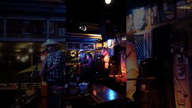 Gary Gibson смотреть онлайн