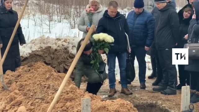 В Васильево прощаются с утонувшей во время отдыха на Бали жительницей Казани