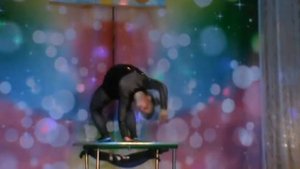 Коленова Карина каучук гибкость Цирк Восторг Лимонад-шоу