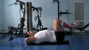 обратные скручивания на пресс