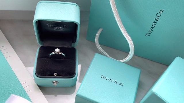 Кольцо Tiffany бриллиант смотреть онлайн