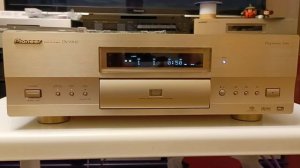 Демонстрация Pioneer dv-ax10