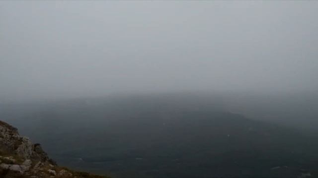 Осенний Чатыр-Даг или первый снег в горах этой осенью смотреть онлайн