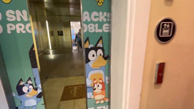 EPIC FAIL Otis 2000 H Lift @ Regent Crescent, Trafford Centre смотреть онлайн