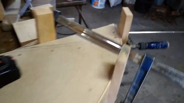 Як зробити півкруглу радіусну сходинку і півкруглу підшивну дошку з натурального дерева. смотреть онлайн