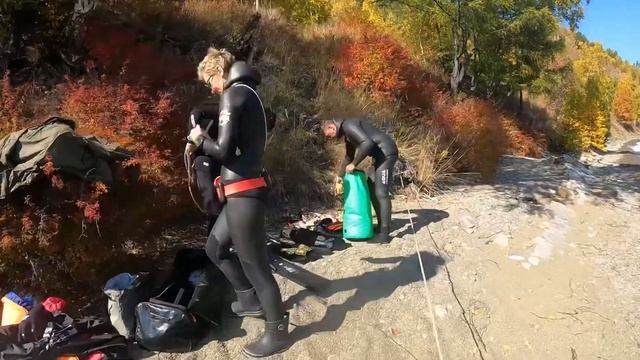 Фридайвинг на Байкале. Ныряем на КБЖД. 12 сентября 2022. смотреть онлайн