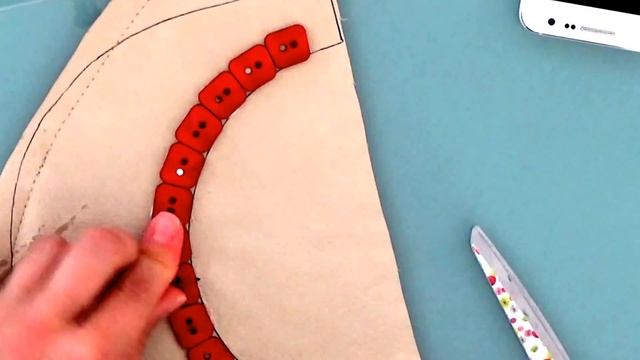 DIY Ожерелье из пуговиц. Бусы своими руками. Украшение для будней.