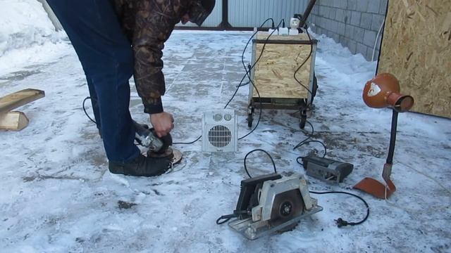 Испытание моего генератора из асинхронного двигателя !