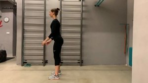 Приседания с собственным весом