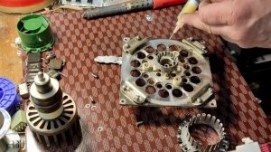 Лампова панель для ГУ-43Б від підсилювача потужності радіостанції Р-137. Технічне обслуговування.