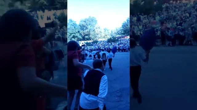 День Знаний Школа 119 г.Донецк смотреть онлайн