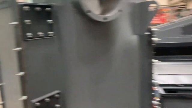 Сборка линии по переработке отходов пластмасс во вторичное полимерное сырье. Переработка пластика.