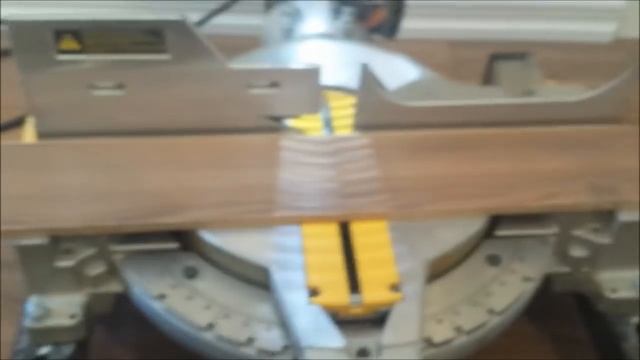 Dewalt DW713/DWS7085 Review - 10" Miter Saw with LED work light