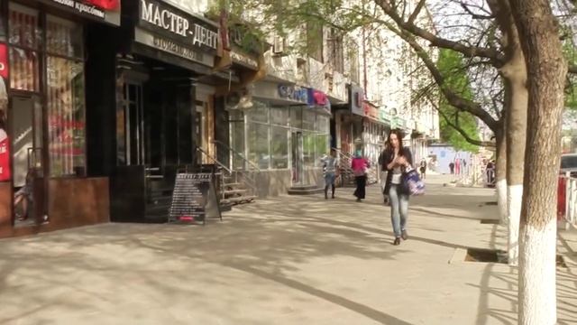 ПОВСЕДНЕВНАЯ ЖИЗНЬ ПАЛИМ МОДНЫХ ПРОХОЖИХ