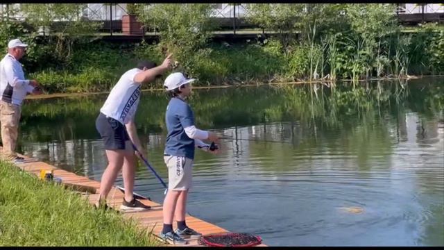 Ловля форели в июне. Поймал-забрал в действии смотреть онлайн