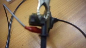 Тест реле генератора зарядного устройства автомобильного аккумулятора