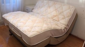 Кровать Аскона ergomotion 450 с подъёмным механизмом и функцией массажа