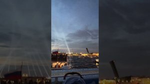 В обнимку с Питером