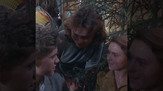 Никто не знает наперёд.  Стихи Вячеслав Урюпин.  Из фильма 🎥: «Карьера Димы Горина. #фильмы #жизнь