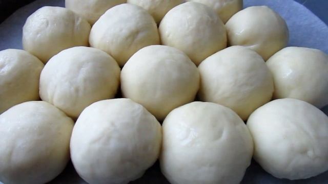 Пампушки с чесноком к борщу - как пух! Ароматные балабушки чесночные рецепт. Как готовить пампушки